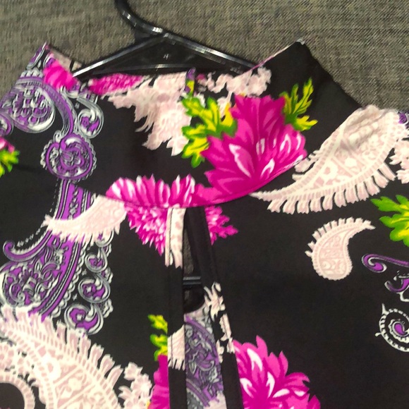 Beautiful multi colored dress - Picture 7 of 10